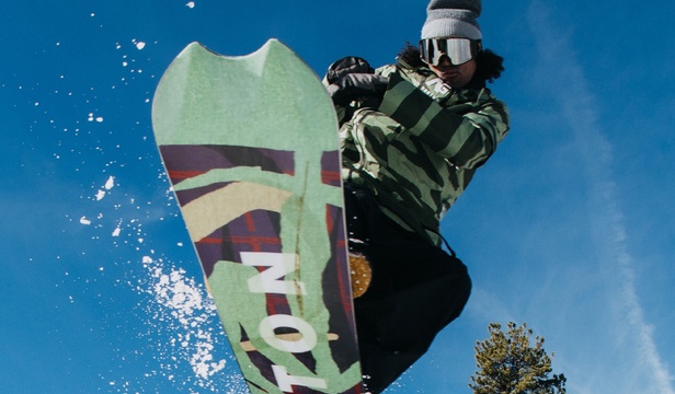 BURTON | Omnichannel + Mobile POS: The Ultimate Purchase Experience for Snow Sports Gear